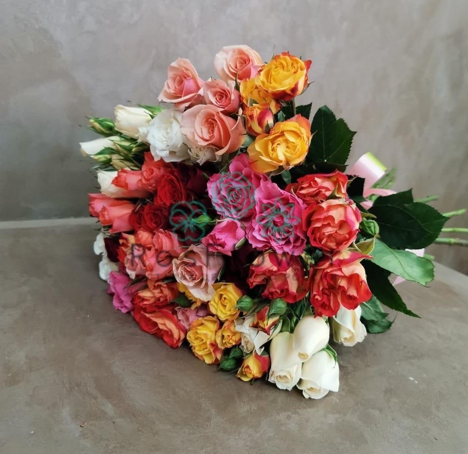 Букет цветов из: Розы в Раменье