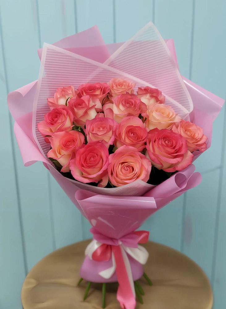 Букет 15 Розовых роз Равель в Раменье