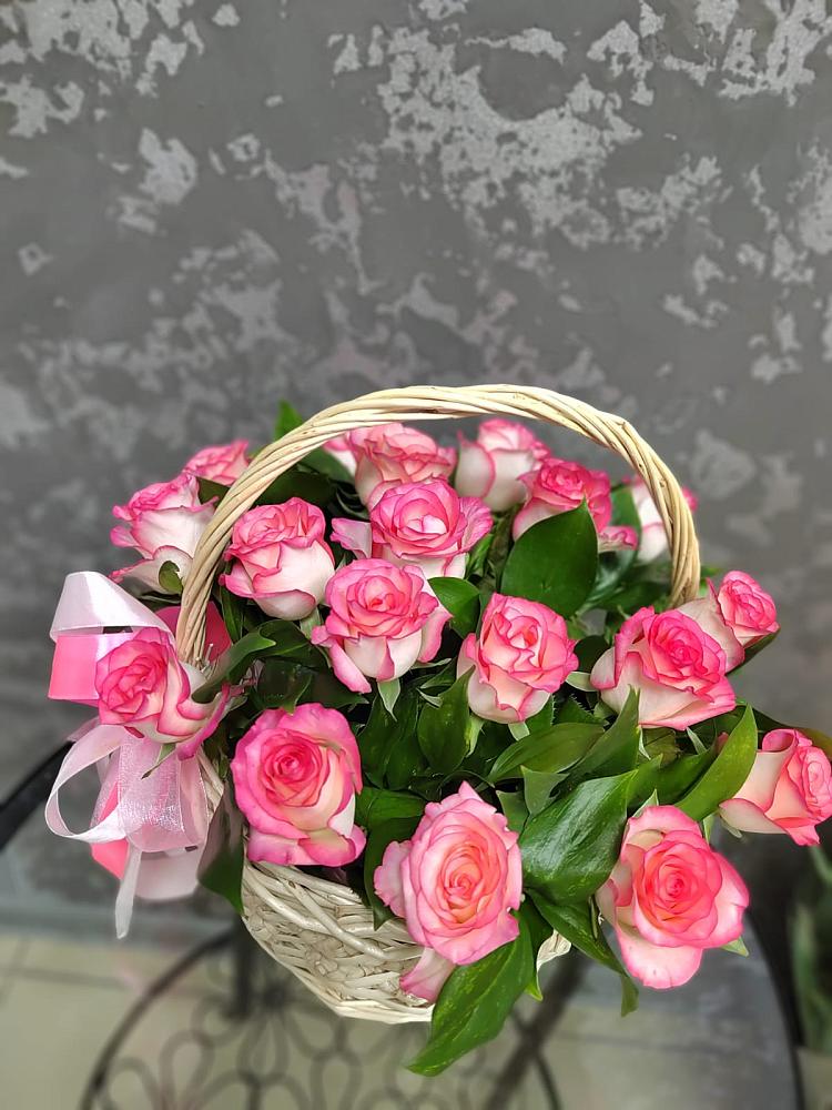 Цветочная композиция из Розы в корзине в Раменье