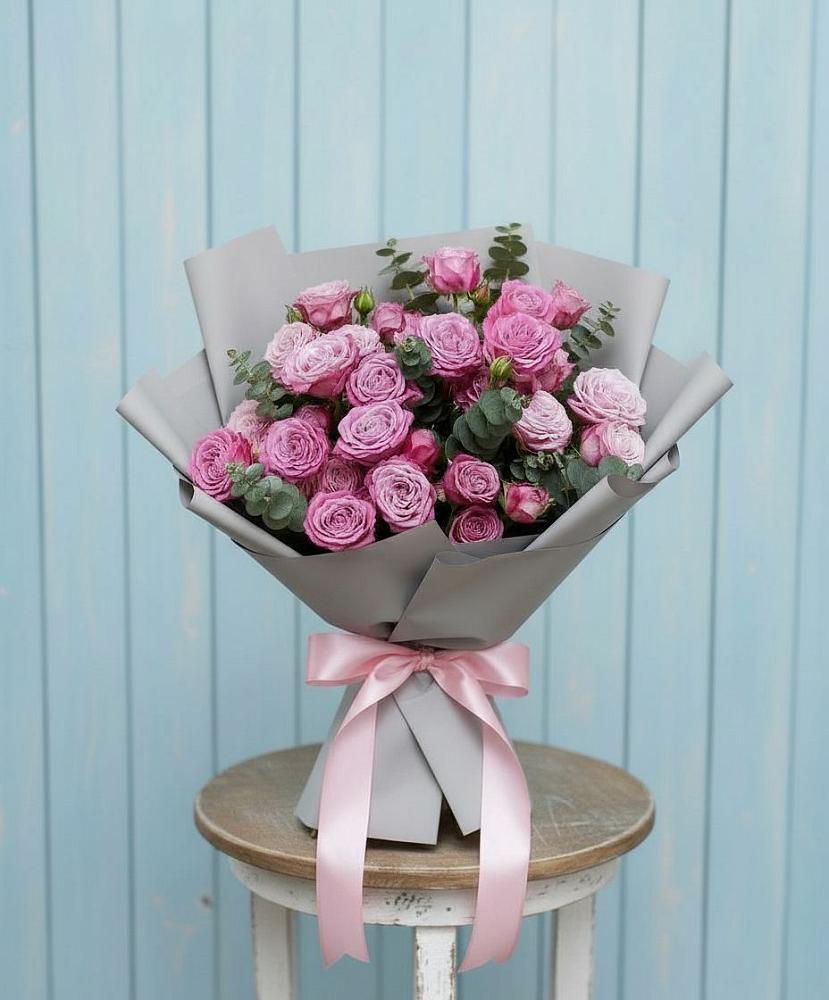 Букет цветов из: Розы в Раменье