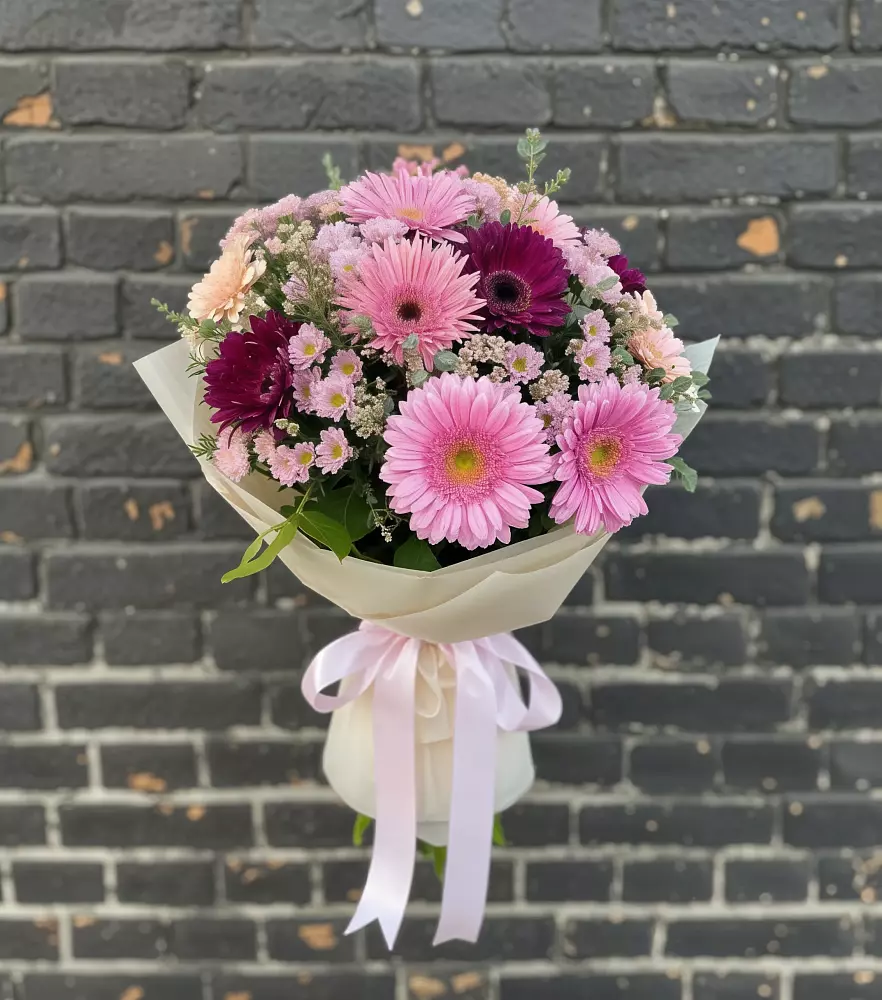 Букет цветов из: Герберы и Хризантемы в Раменье