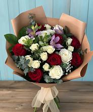 Букет цветов из:  Розы и Альстромерии в Раменье