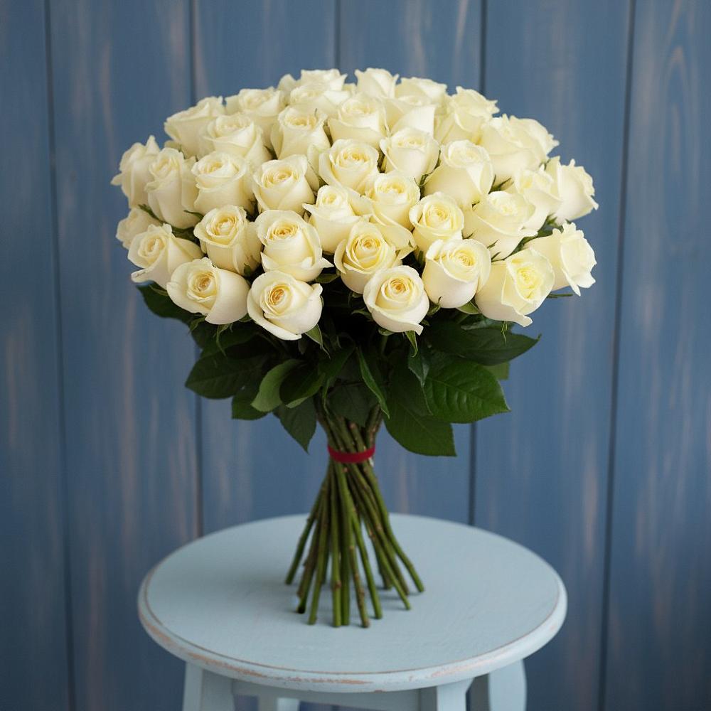Букет 51 Белая роза Эдлесс Лав в Раменье