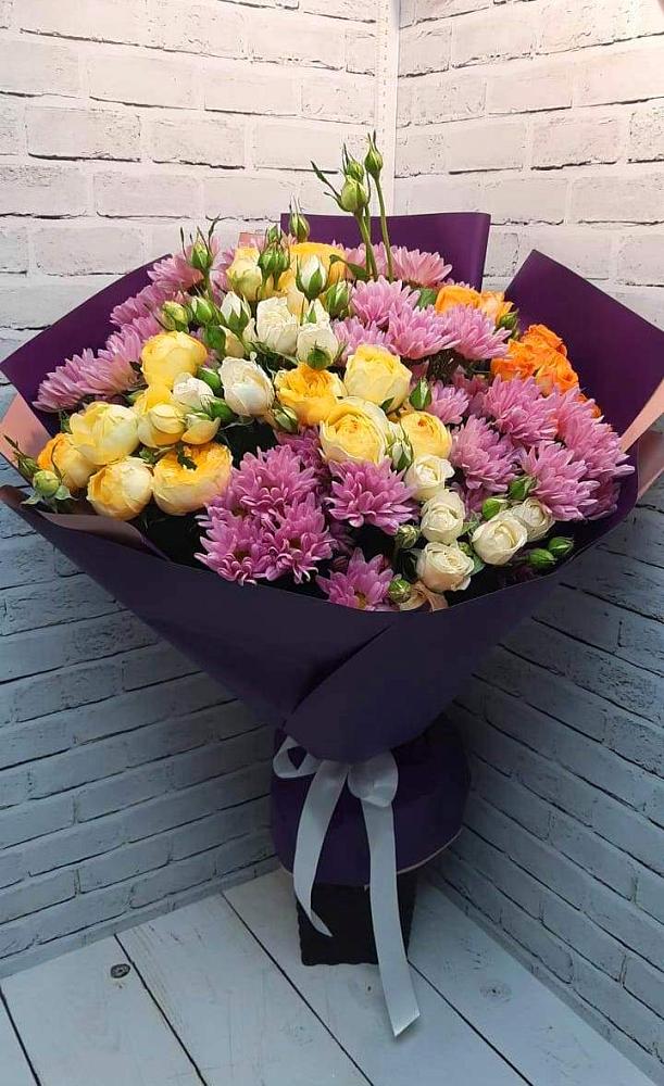 Букет цветов из: Хризантемы и Розы в Раменье