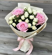 Букет цветов из:  Розы в Раменье