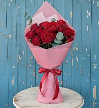 Букет цветов из:  Розы в Раменье