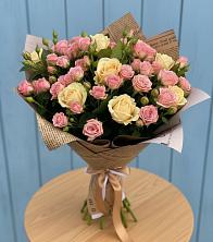 Букет цветов из:  Розы в Раменье